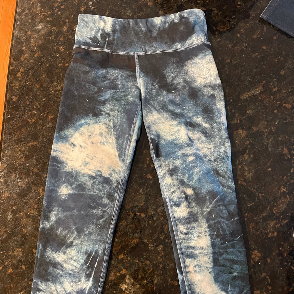 Old navy teal, black, white leggings